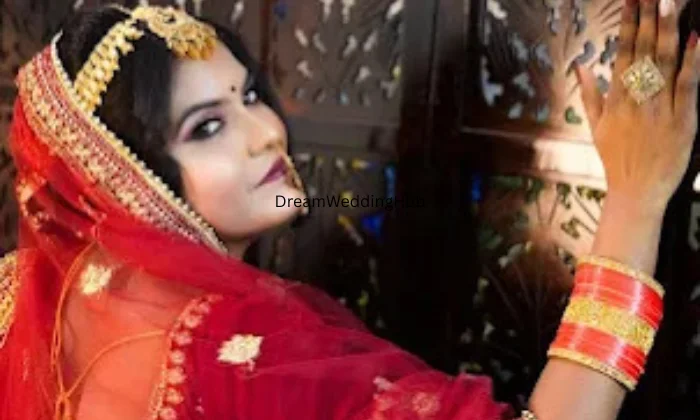 Spencer A Unisex Salon